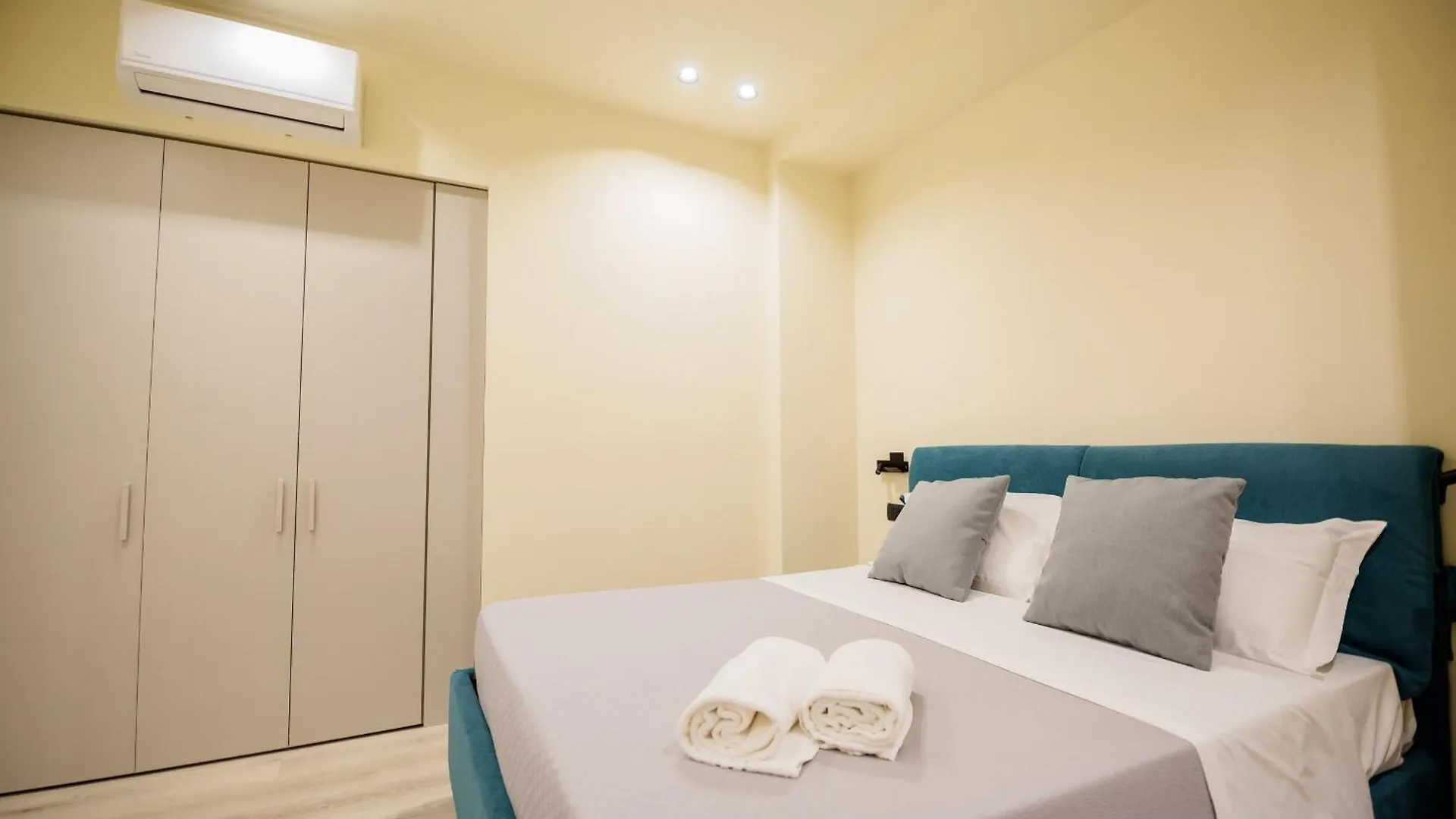 Mazzini Palace Misterbianco Guest house
